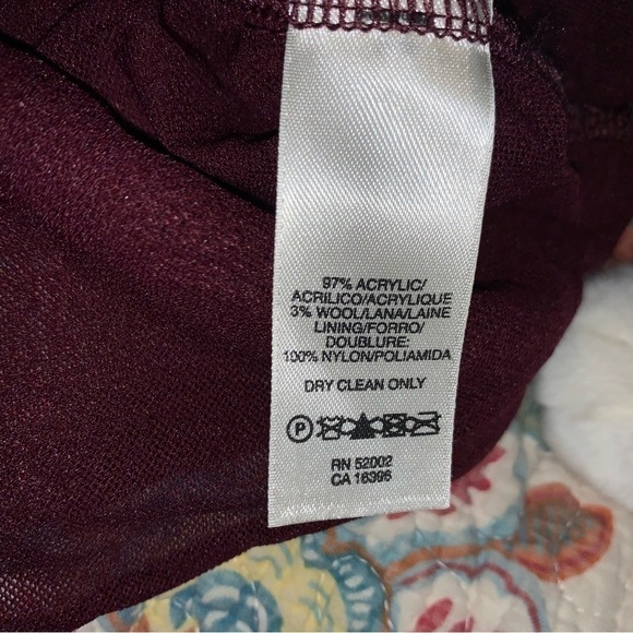 DKNY JEANS Rust Color V Neck Blouse size petite - Picture 7 of 9